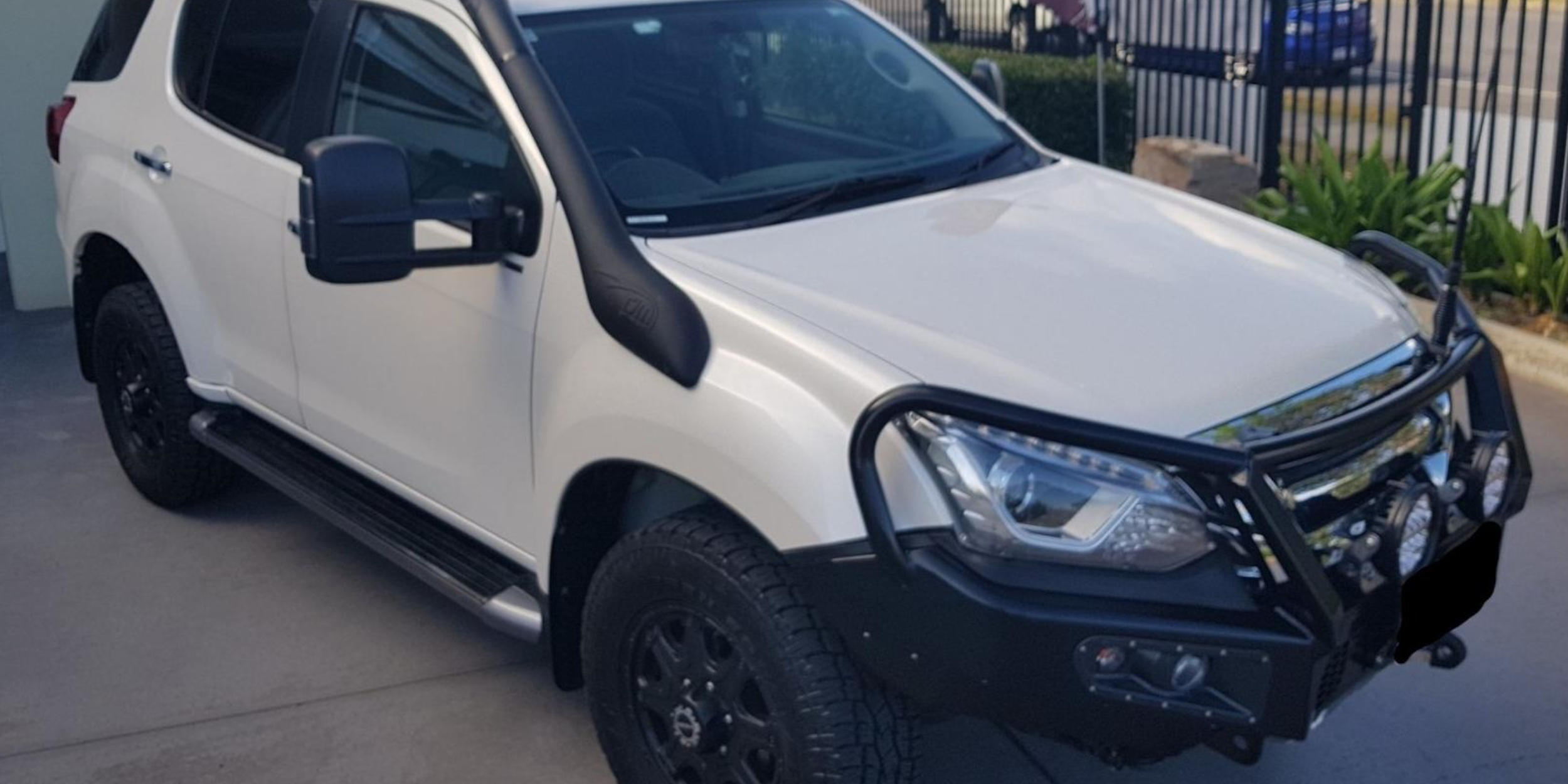 Isuzu MU-X 2017